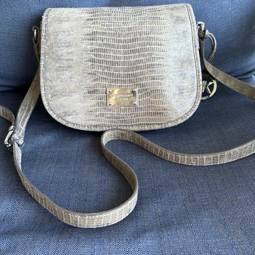 Michael Kors Gray Textured Snakeskin Crossbody Bag with Silver Hardware..